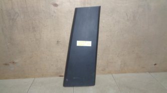 Обшивка стойки Land Rover Discovery 3 L319