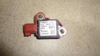 Датчик AIR BAG Land Rover Discovery 3 L319