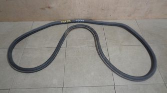 Уплотнитель двери Volkswagen Polo 5