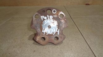 Цапфа Volkswagen Polo 5