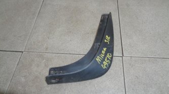 Брызговик задний правый Nissan Micra K12