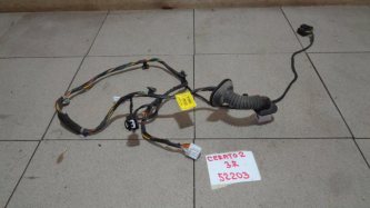 Проводка двери Kia Cerato 2 TD