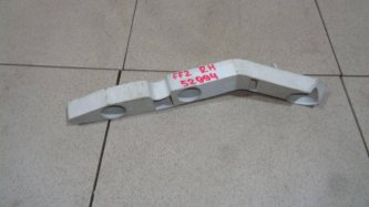 Кронштейн переднего бампера правый Ford Focus 2