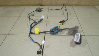 Проводка двери Hyundai Elantra HD
