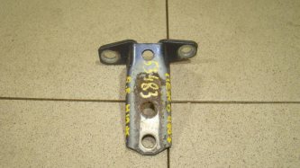 Петля двери передней правой нижняя Peugeot 4007