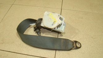 Ремень безопасности Nissan Almera N16