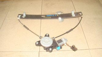Стеклоподъемник передний правый Chevrolet Spark M200, M250
