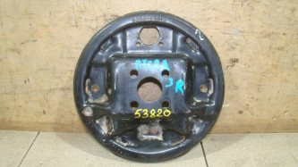 Щит опорный задний правый Nissan Micra K12