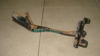 Крепление аккумулятора Toyota RAV4 A30