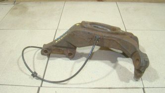 Кулак поворотный передний правый Nissan Teana J32