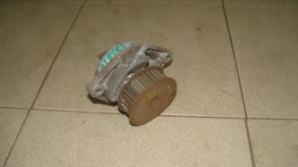 Помпа Volkswagen Golf 5
