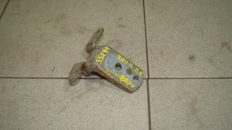 Петля двери передней правой верхняя Toyota RAV4 A30