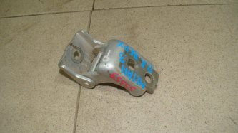 Петля двери передней правой верхняя Renault Megane 3