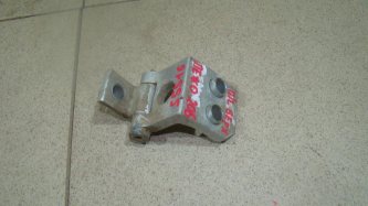 Петля двери передней Peugeot 206