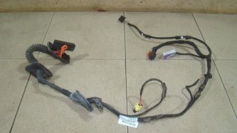 Проводка двери Volkswagen Jetta A6