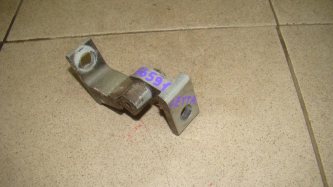 Петля двери Volkswagen Jetta A6