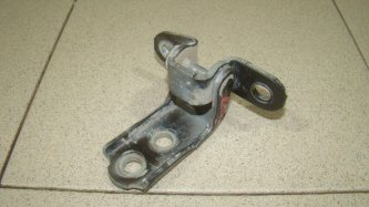 Петля двери передней правой нижняя Toyota Land Cruiser Prado J120