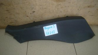 Обшивка стойки Renault Megane 3