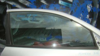 Стекло двери передней правой Nissan Almera N16