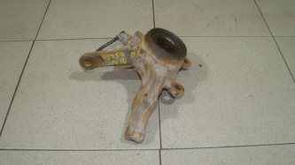 Кулак поворотный передний левый Nissan Almera N16