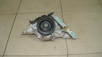 Помпа Audi A6 C5