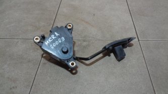 Педаль газа Nissan Micra K12