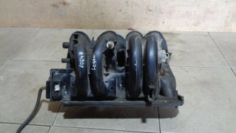 Коллектор впускной Renault Logan 1 L90
