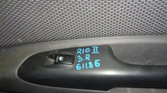 Кнопка стеклоподъемника Kia RIO 2 JB