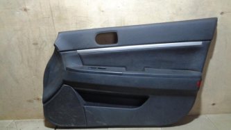 Обшивка двери передней правой Mitsubishi Galant 9 DJ, DM