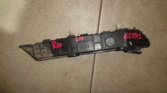 Кронштейн переднего бампера левый Kia RIO 4 FB