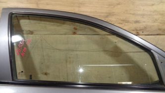 Стекло двери передней правой Chevrolet Aveo T250, T255
