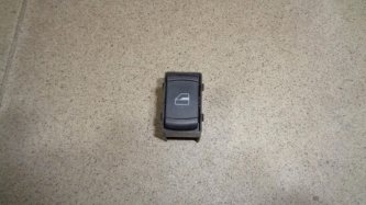 Кнопка стеклоподъемника Volkswagen Passat B5
