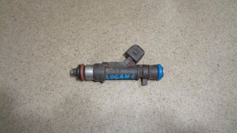 Форсунка топливная Renault Logan 1 L90