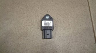 Датчик AIR BAG Toyota Corolla E120