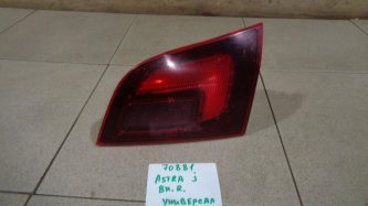 Фонарь задний внутренний правый Opel Astra J