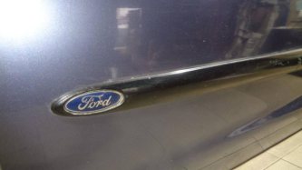 Молдинг передней левой двери Ford Galaxy 1