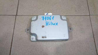 Блок электронный Toyota Hilux 8 AN120, AN130