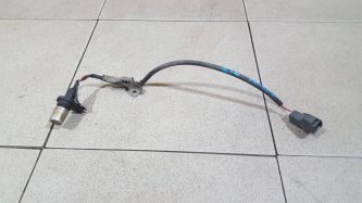 Датчик положения коленвала Toyota Corolla E120