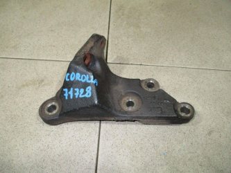 Кронштейн опоры двигателя Toyota Corolla E120