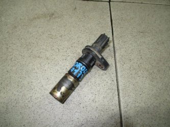 Датчик положения коленвала Toyota Corolla E120