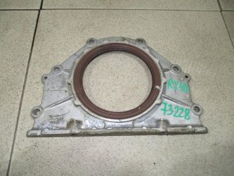 Крышка коленвала задняя Lexus RX330 XU30