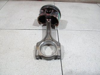 Поршень с шатуном Honda Accord 7 CL