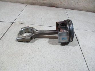 Поршень с шатуном Honda Accord 7 CL