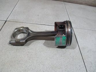 Поршень с шатуном Honda Accord 7 CL