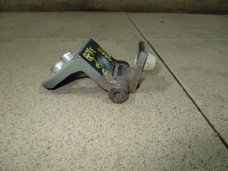 Петля двери передней Peugeot 206