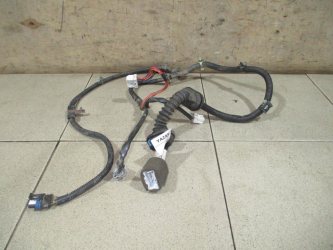 Проводка двери Nissan Primera P12