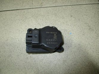 Моторчик заслонки печки Ford Focus 2