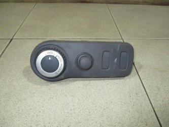 Кнопка многофункциональная Renault Duster 1