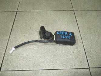 Ответная часть ремня безопасности Kia Ceed 2 JD