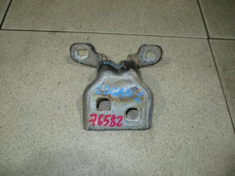 Петля двери Renault Logan 1 L90